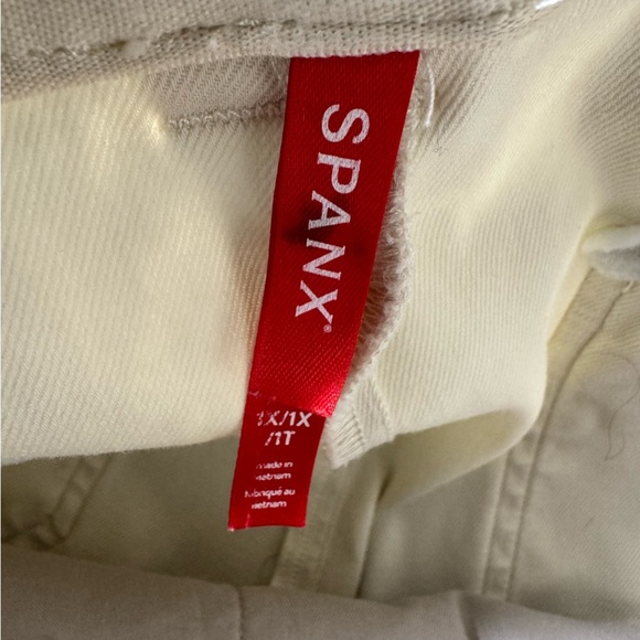Spanx Stretch Twill Cropped Cargo Trouser Size 1x - Picture 12 of 14